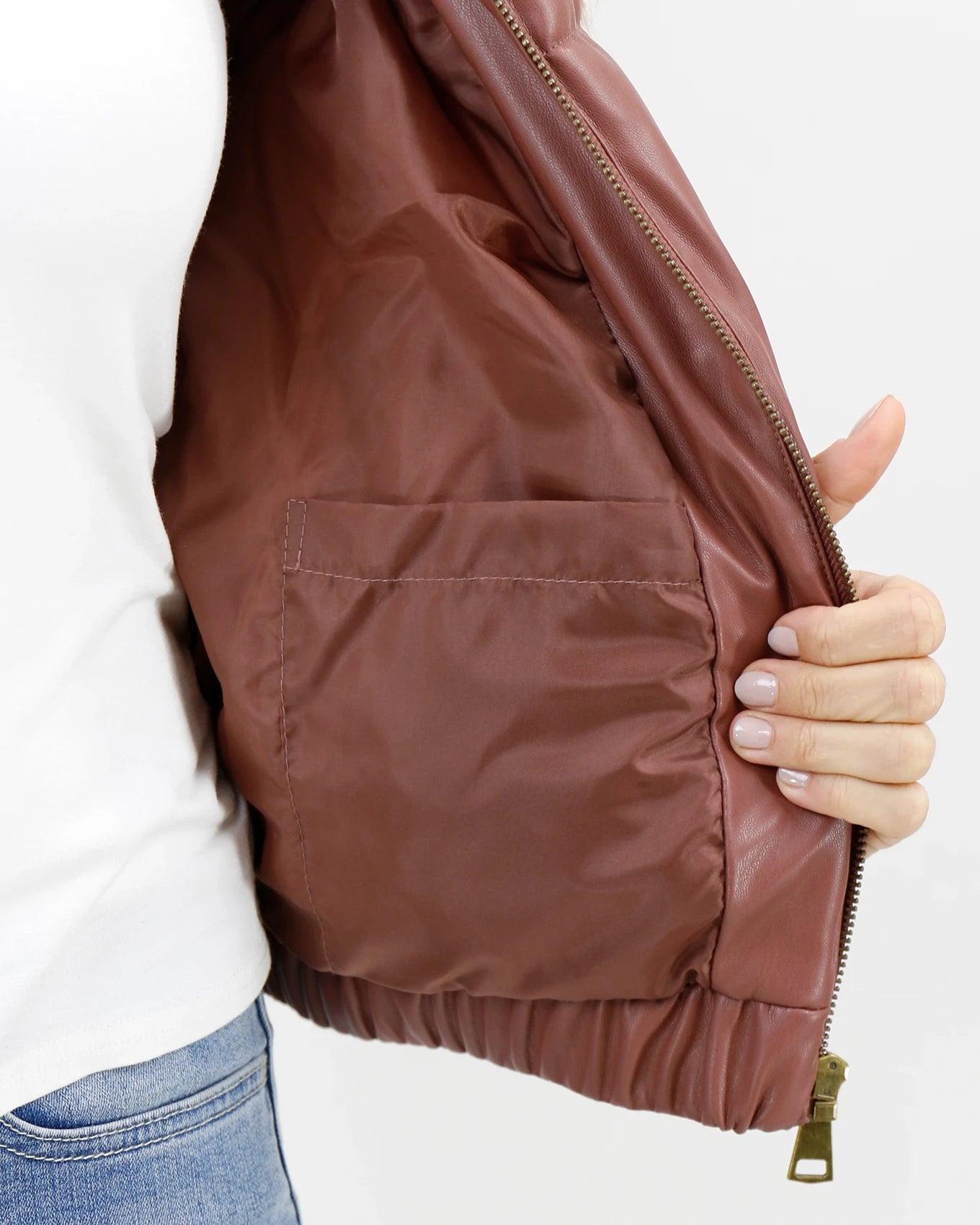 jacket with removable sleeves