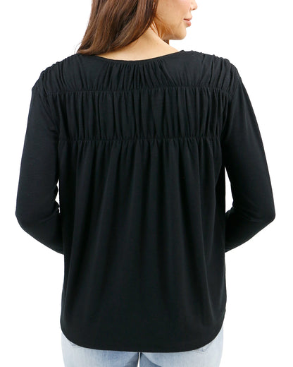 womens black tops