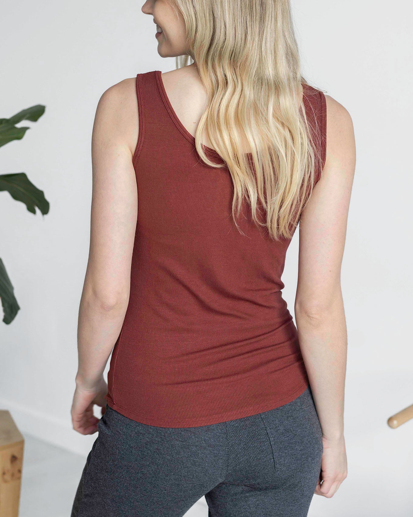 Essential Ribbed Rust Fitted Tank Top