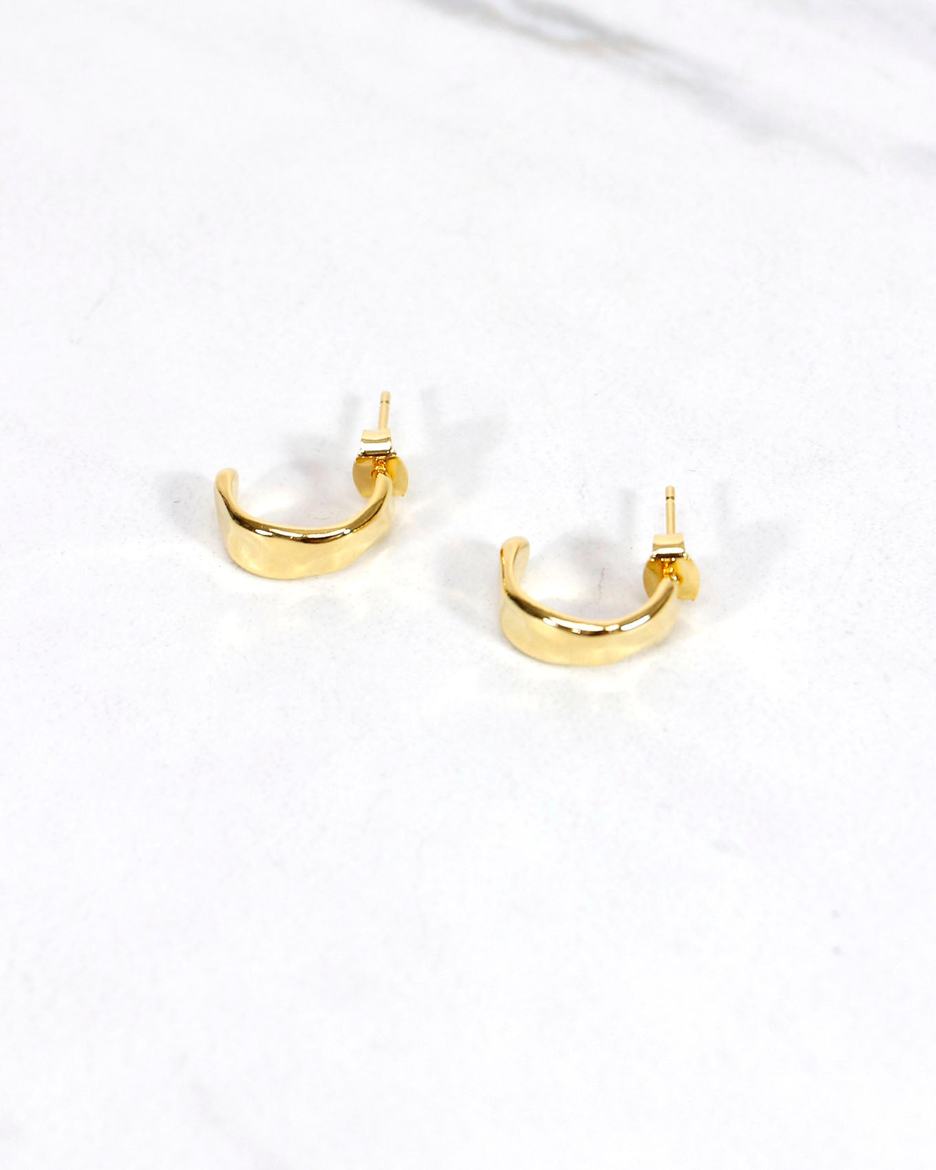 chunky gold hoops