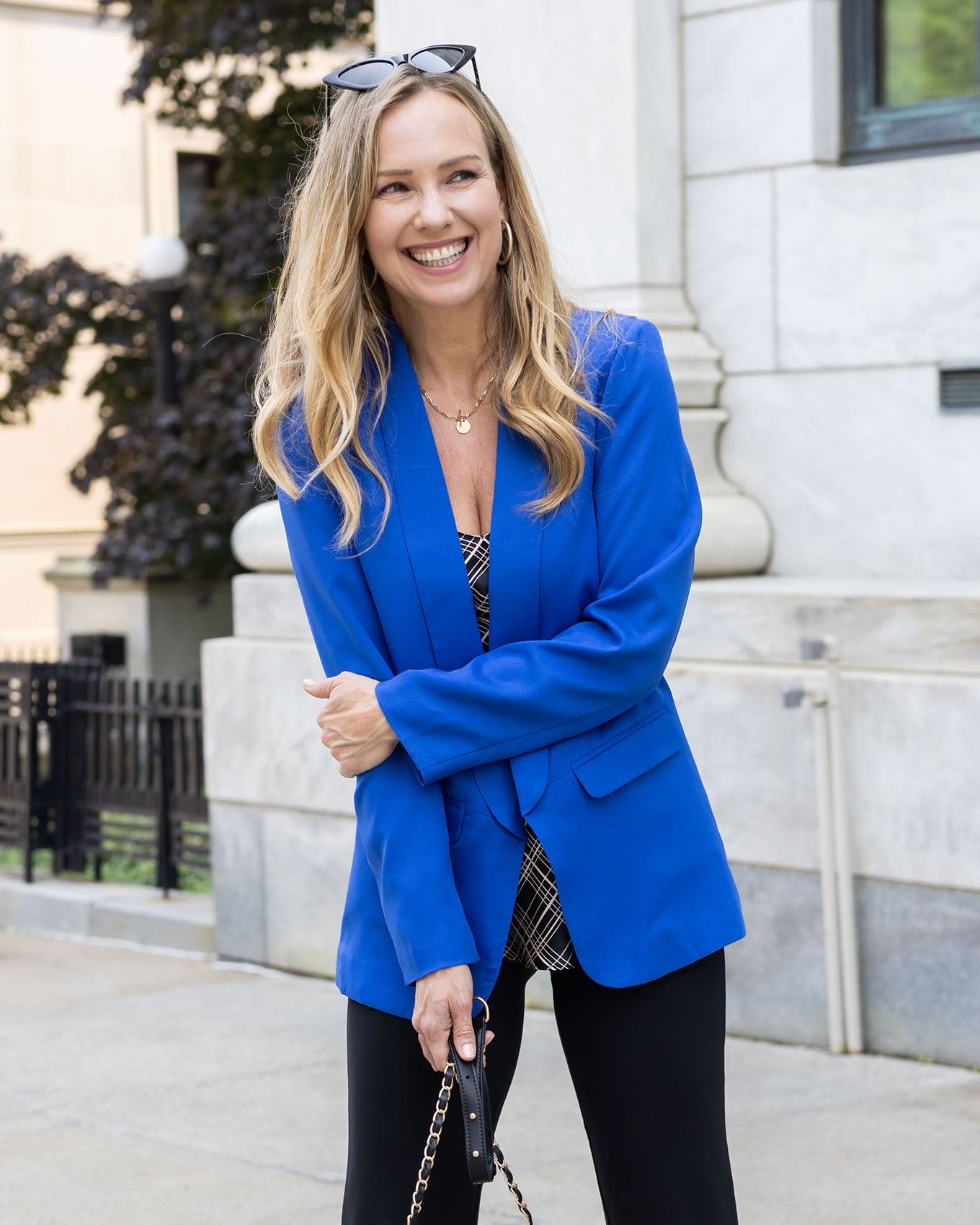 Royal blue blazer clearance outfit