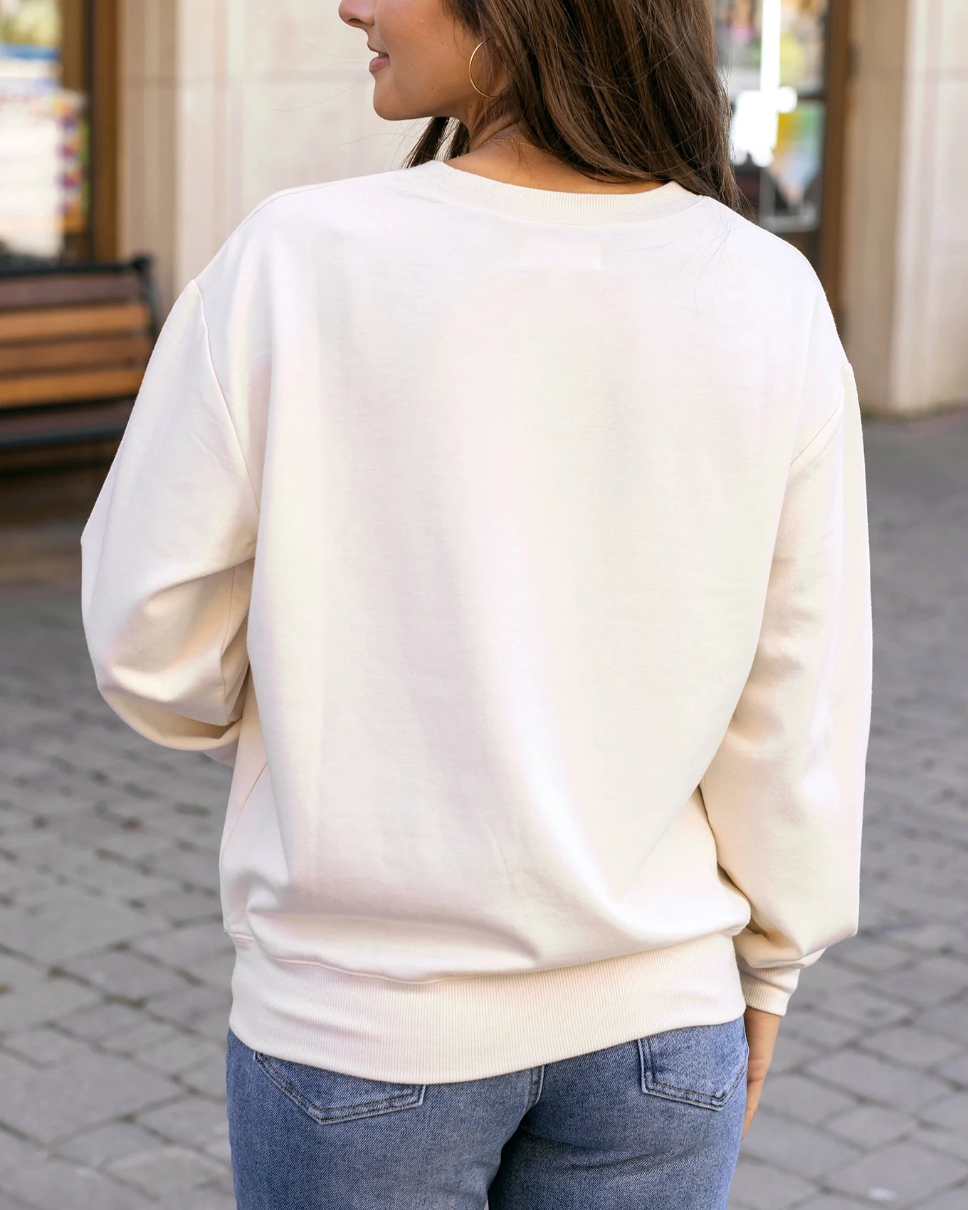 crew neck sweatshirt