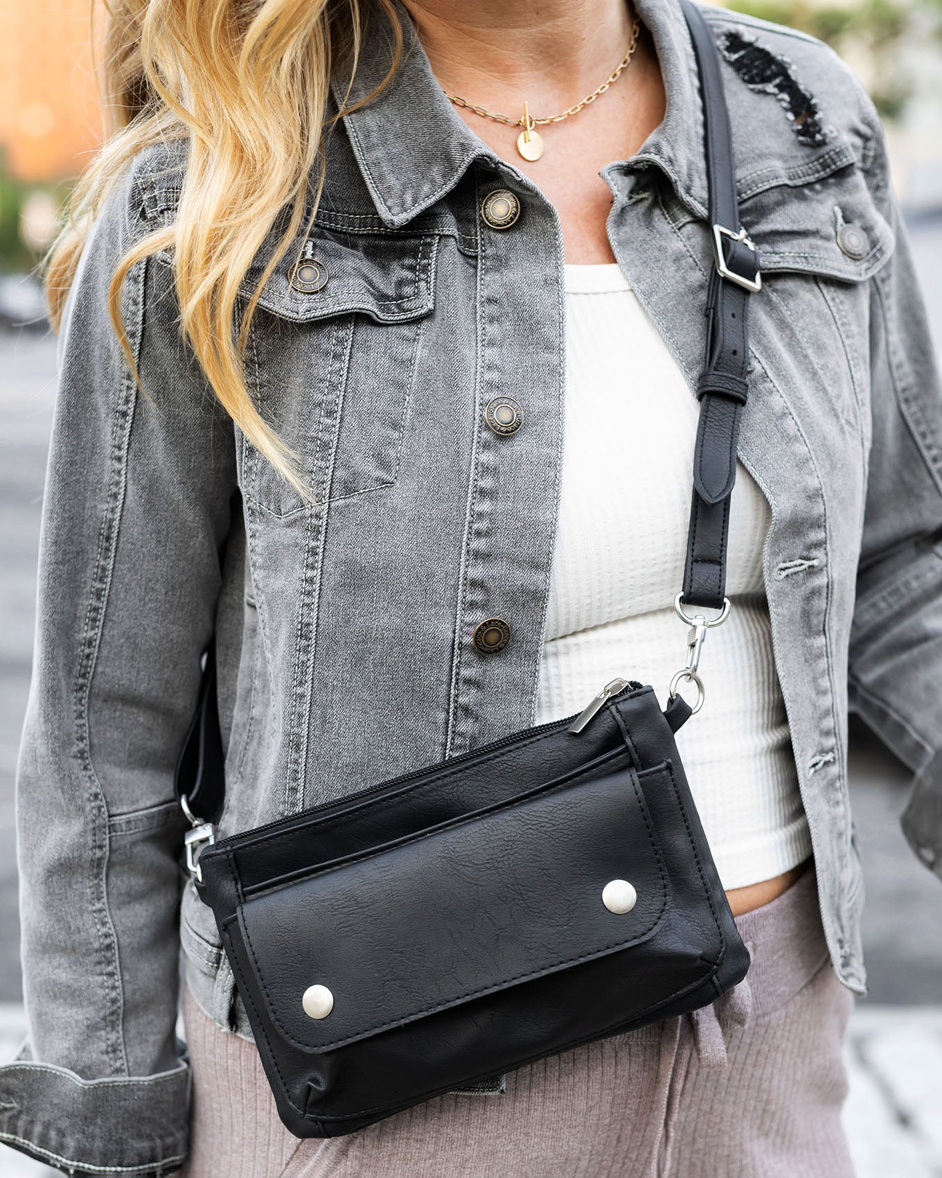 Women Fashion Black Vegan Leather Handbags | Crossbody Bags -SINBONO