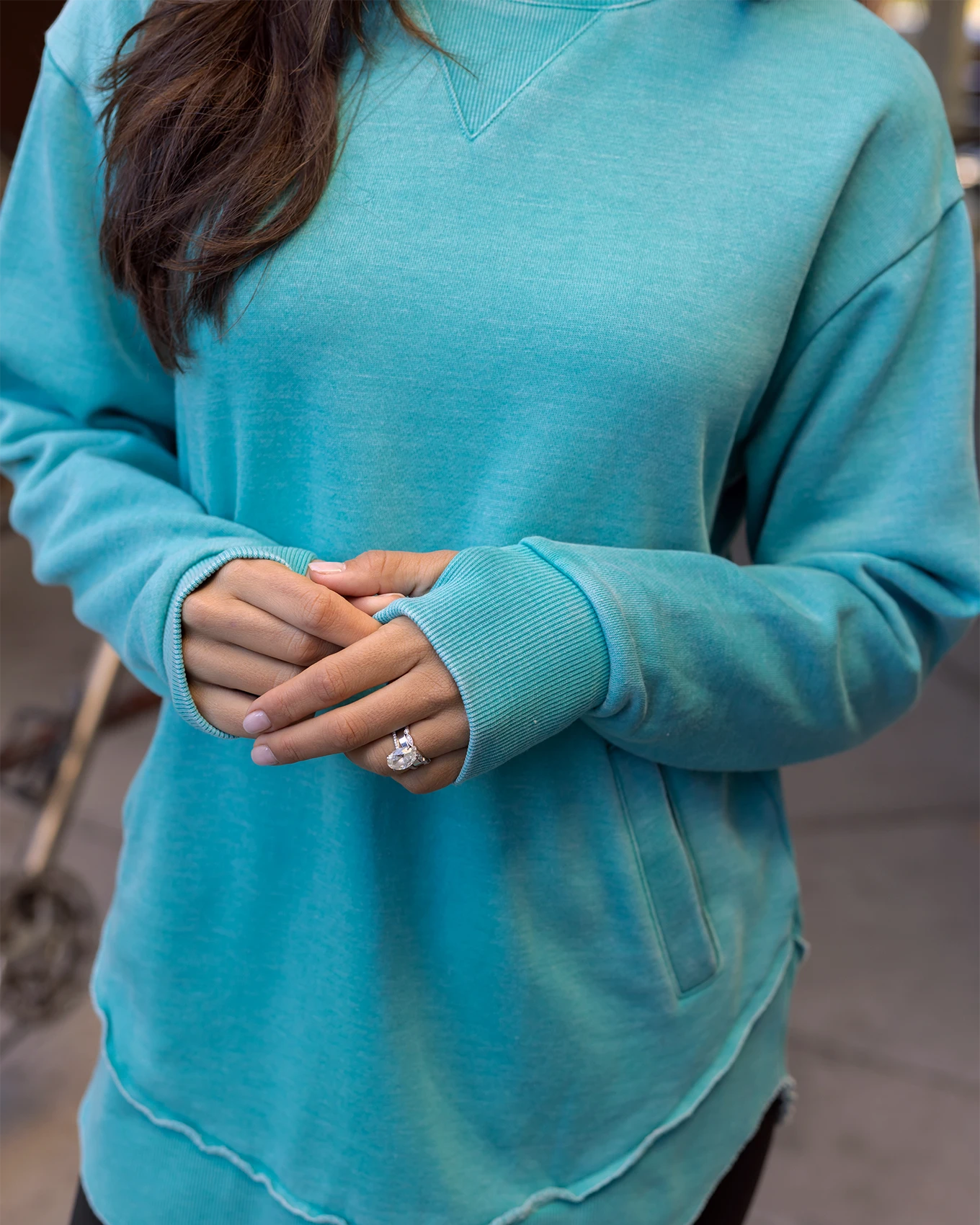 sweatshirt with pockets