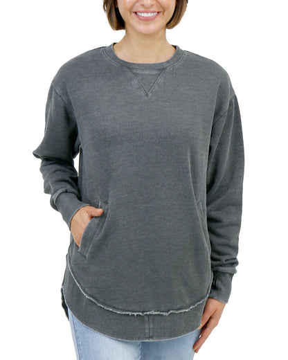 pullover sweatshirt