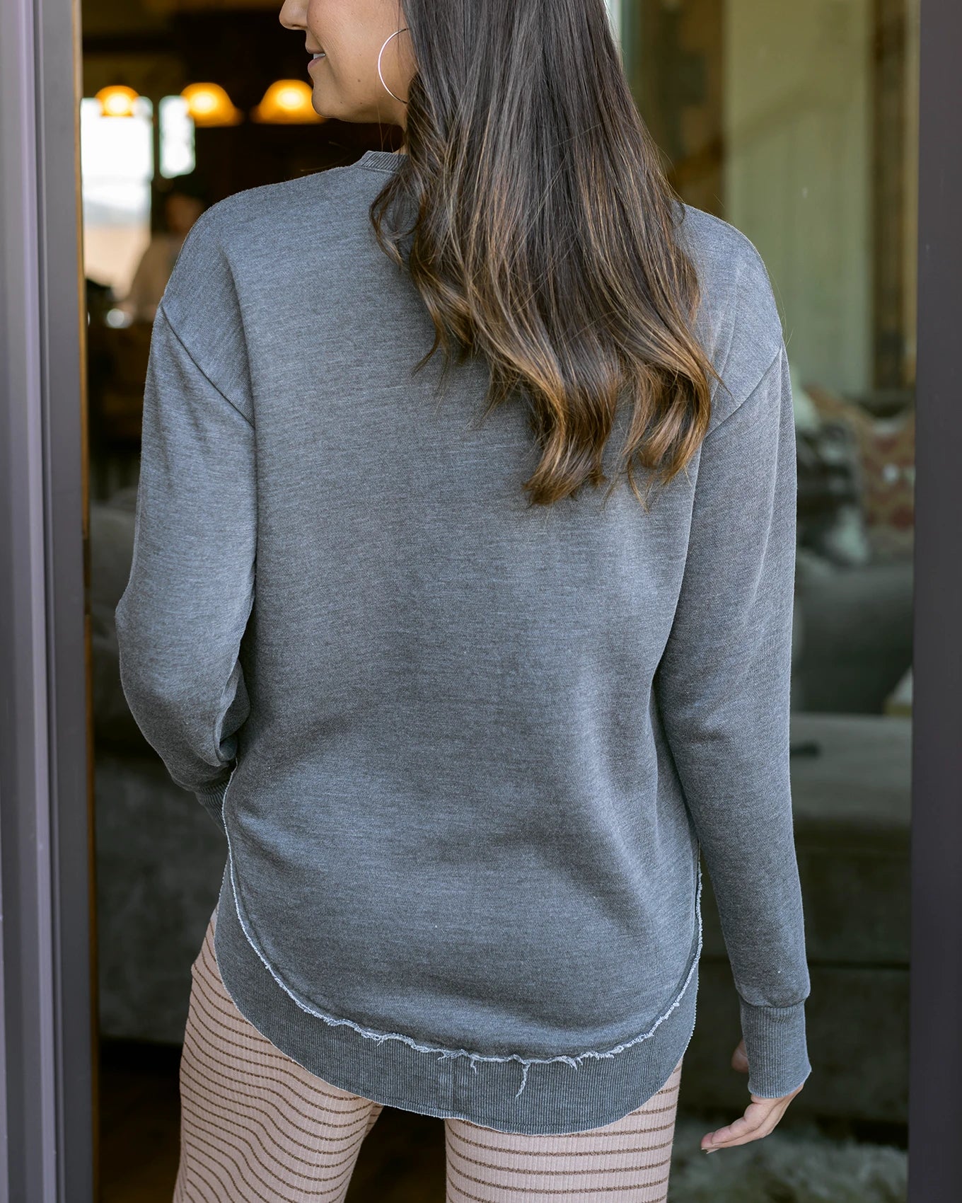 crew neck sweatshirt