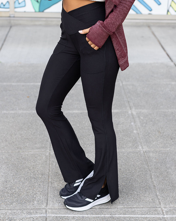 Wholesale Tiktok Women Black Wide Leg Yoga Pants Flared Gym